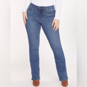 Seven7 Women's Tummyless Bootcut Jean
